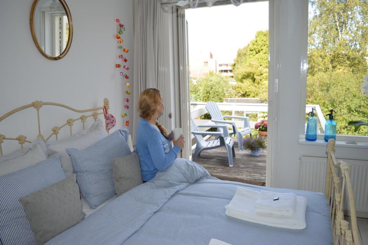 Bed & Breakfast Jo Amsterdam Diemen ภายนอก รูปภาพ