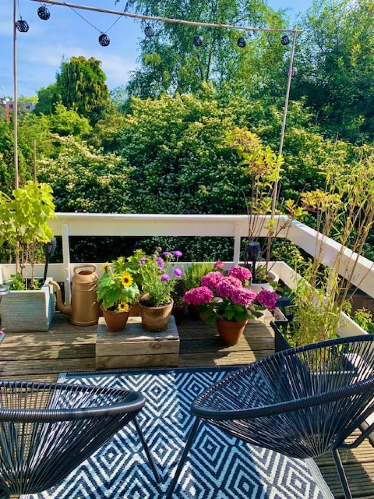 Bed & Breakfast Jo Amsterdam Diemen ภายนอก รูปภาพ