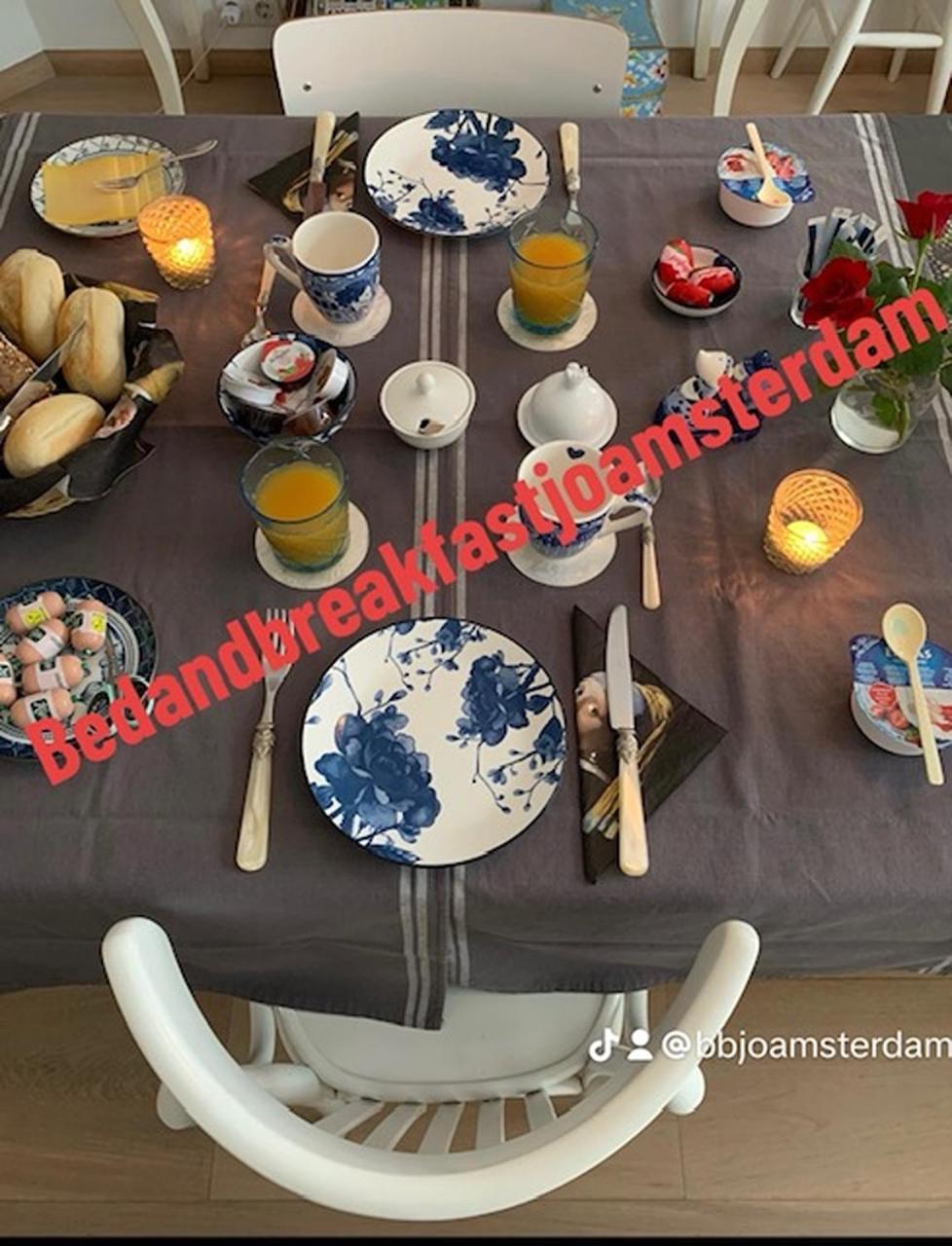 Bed & Breakfast Jo Amsterdam Diemen ภายนอก รูปภาพ